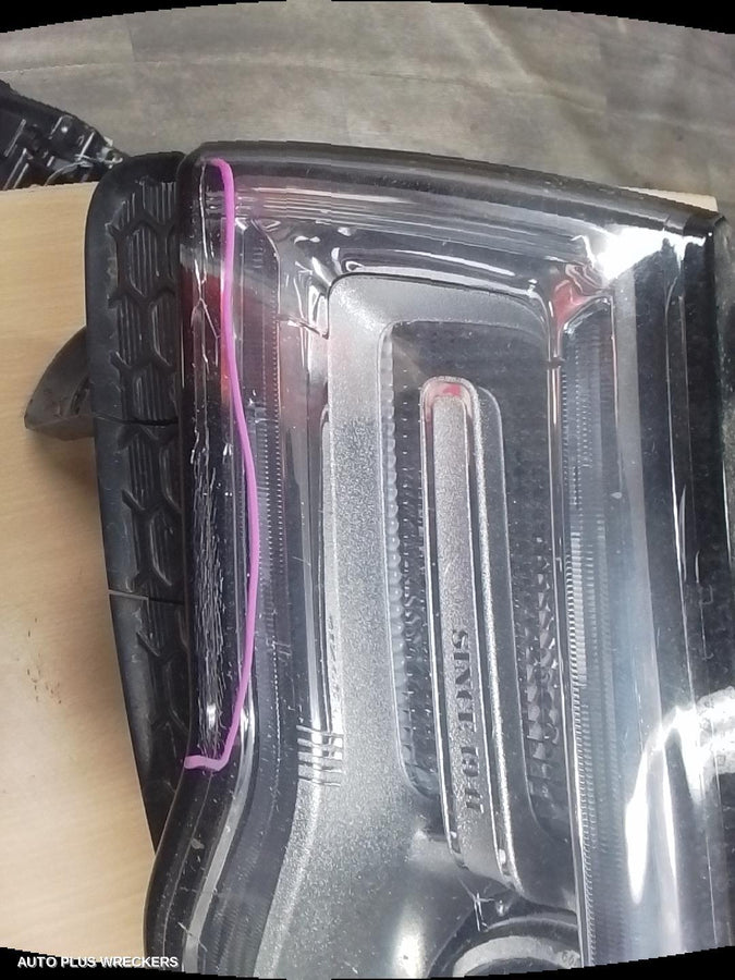 2013-2016 Jeep Grandcherokee Left Headlamp