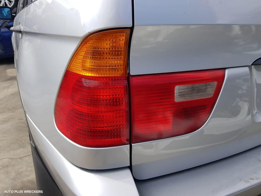 2002 Bmw X5 Right Taillight
