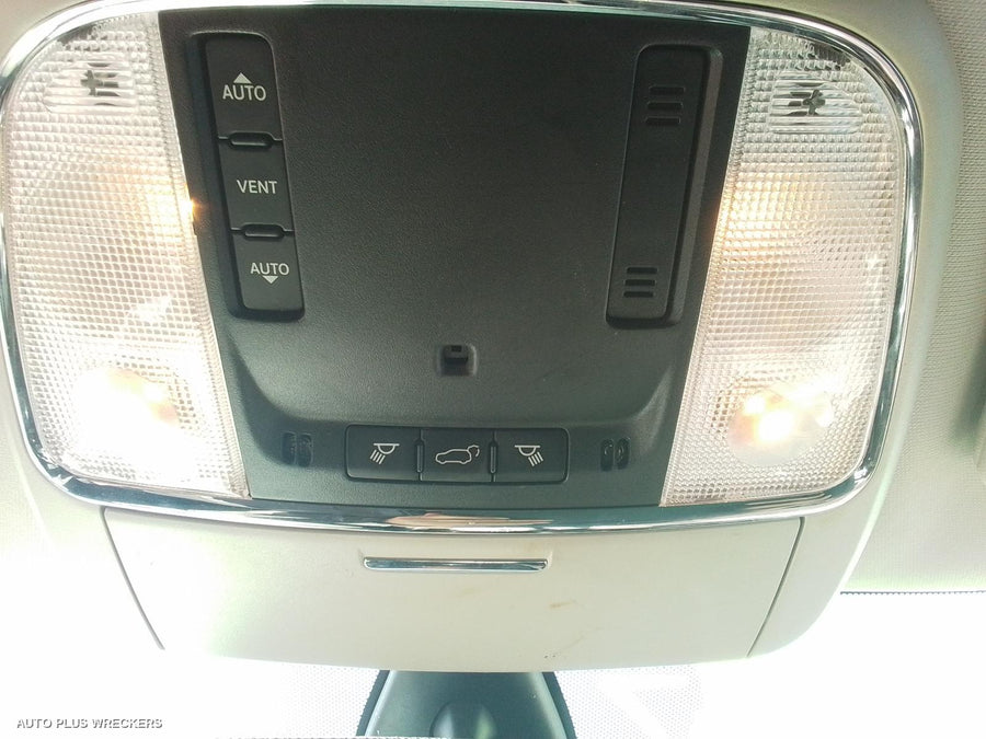 2012 JEEP GRANDCHEROKEE RIGHT FRONT DOOR WINDOW