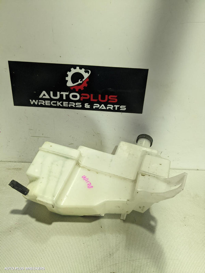 2019 Nissan Xtrail Overflow Bottle