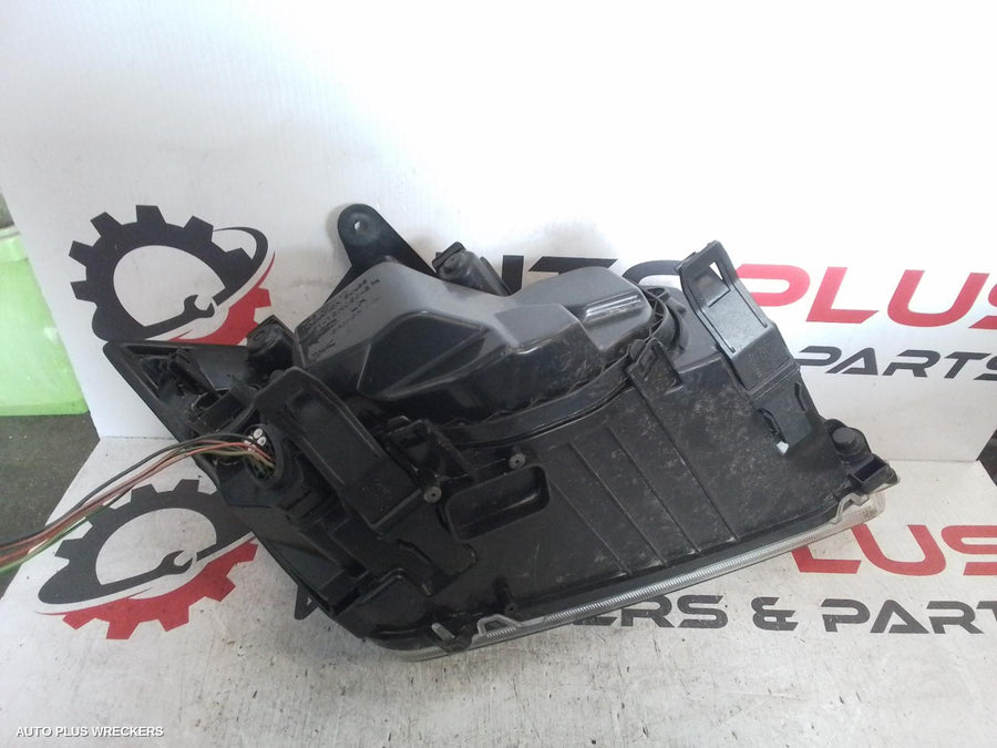 2006 Ford Focus Left Headlamp