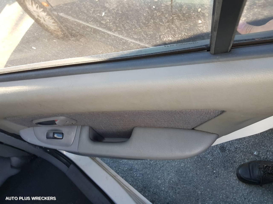 2003 Hyundai Elantra Left Door Mirror