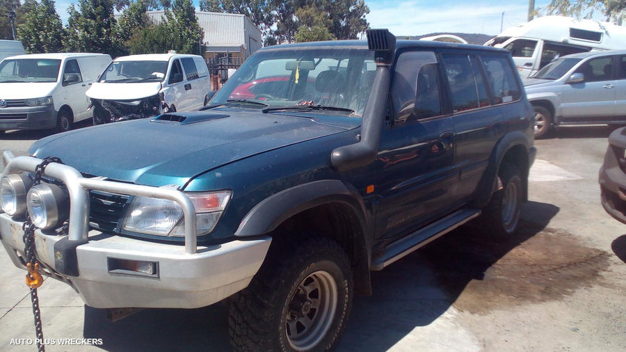 2000 Nissan Patrol Left Front Door Window