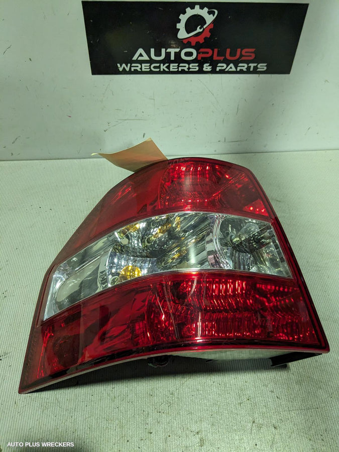 2005-2018 Suzuki Apv Left Taillight