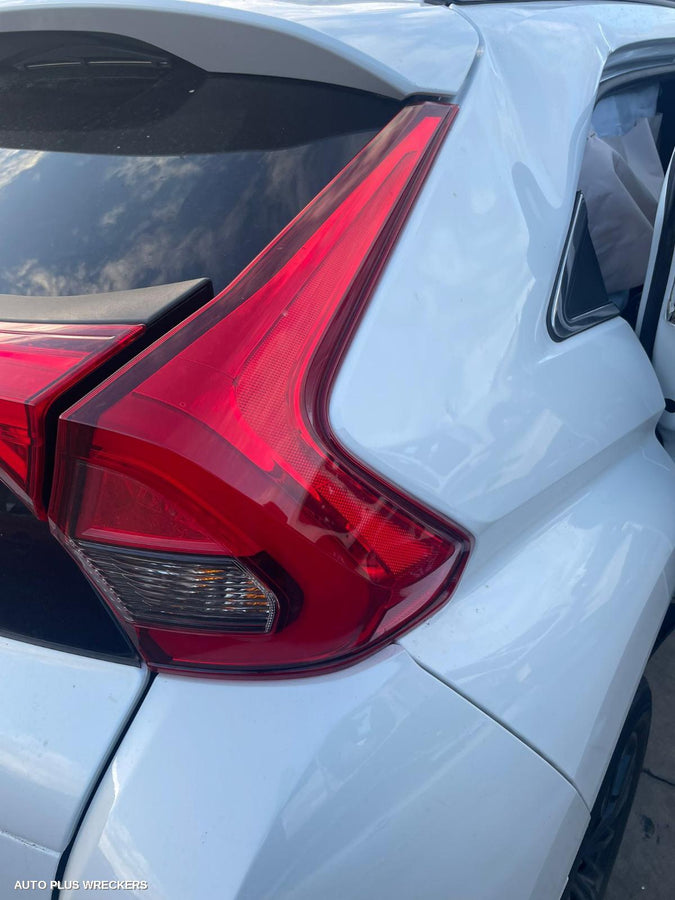 2019 MITSUBISHI ECLIPSE CROSS FAN