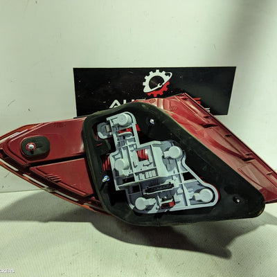 2007-2011 Mercedes C Class Right Taillight