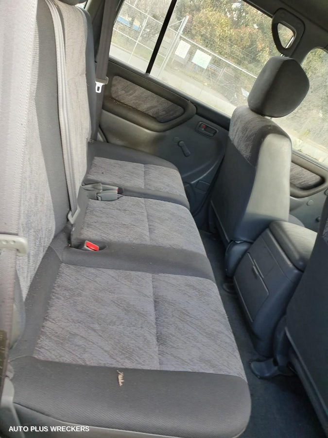 1999 Toyota Landcruiser Left Taillight