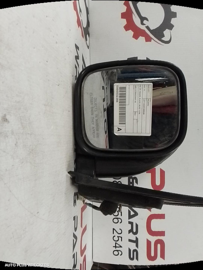 2000-2006 Mitsubishi Pajero Left Door Mirror