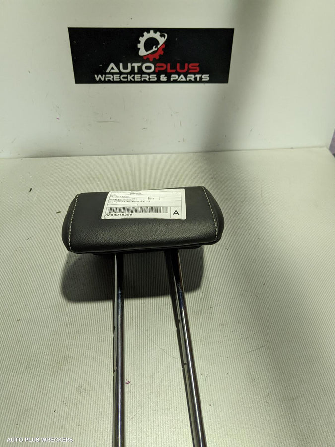 2013 Ford Kuga Headrest