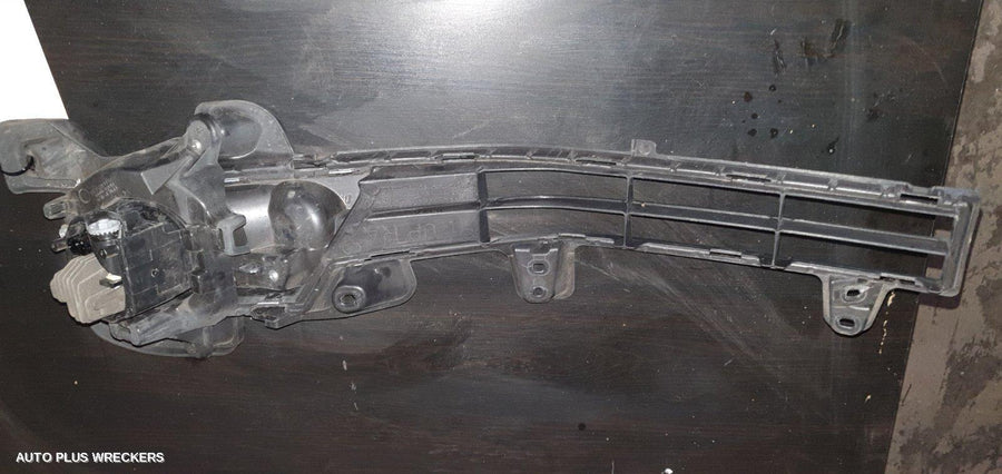 2018 Toyota Landcruiser Right Indicator Fog Side