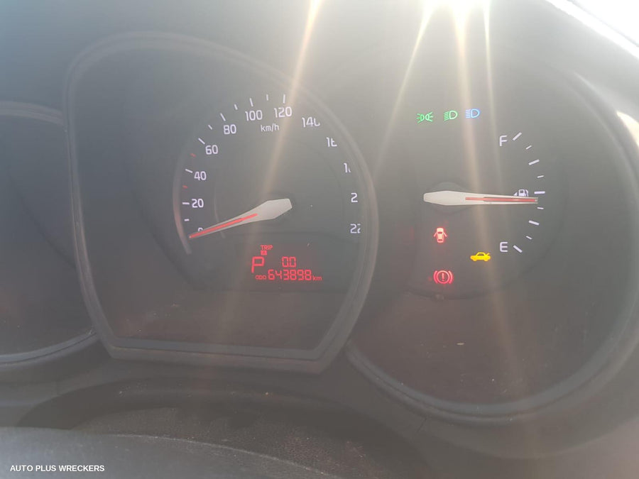 2016 Suzuki Swift Overflow Bottle