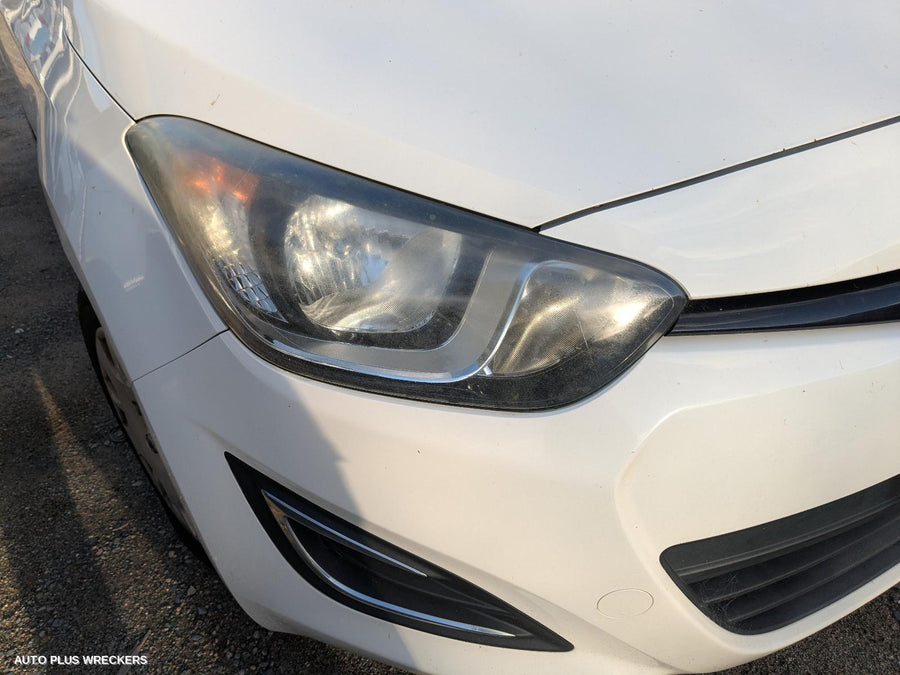2013 Hyundai I20 Right Rear Door Sliding