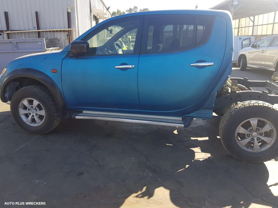 2006 Mitsubishi Triton Airbag Module Sensor