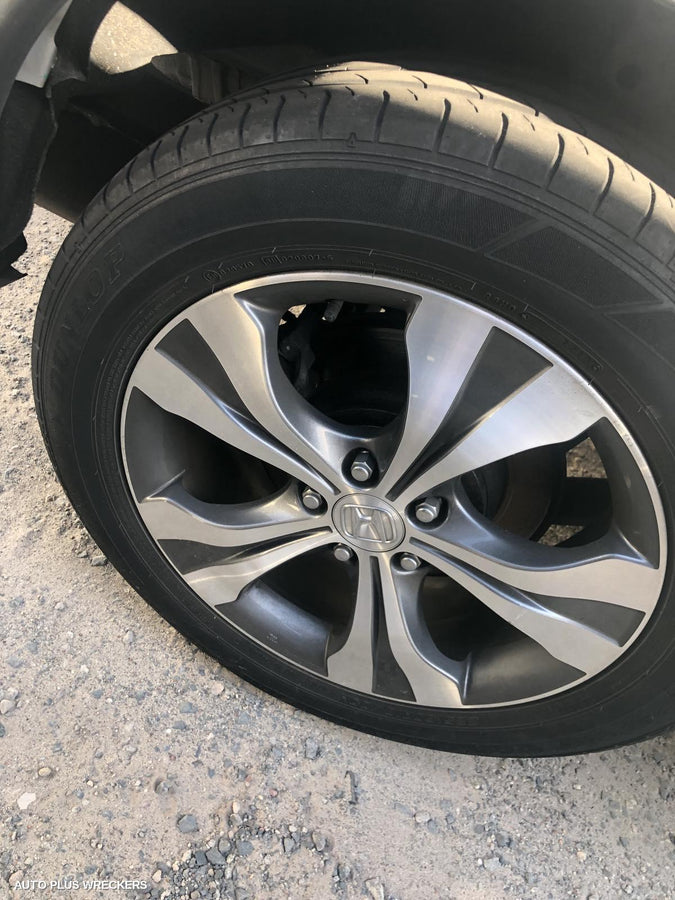 2013 Honda Crv Left Taillight