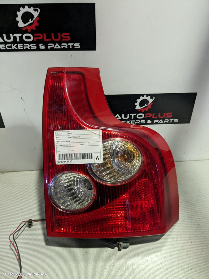 2005 Volvo Xc90 Right Taillight