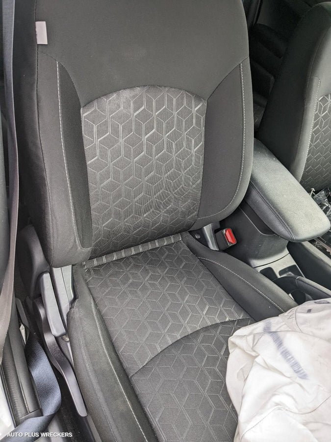 2021 Mitsubishi Asx Bootlid Tailgate