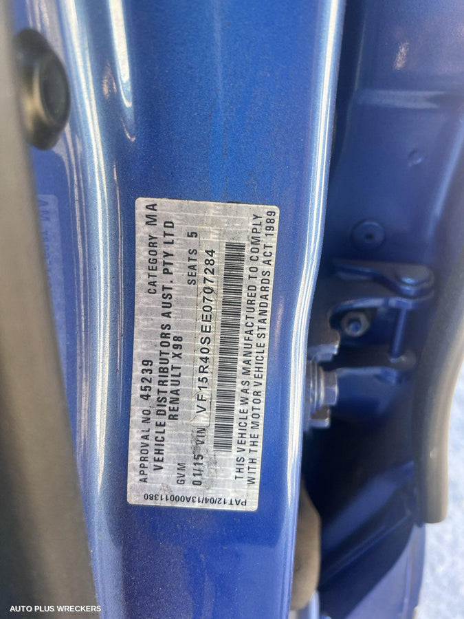 2015 Renault Clio Right Indicator Fog Side