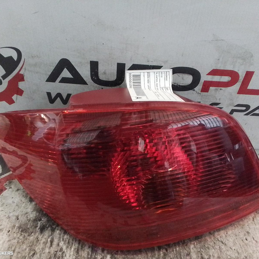 2003 Peugeot 307 Left Taillight