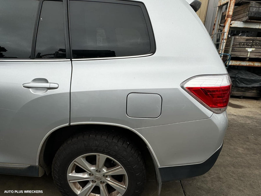 2013 Toyota Kluger Door Handle