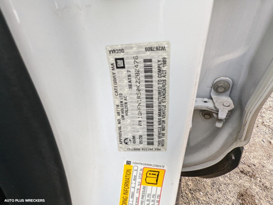 2020 Holden Acadia Headrest