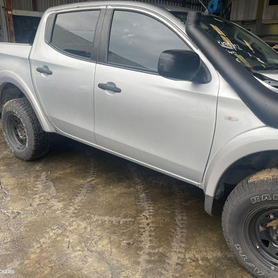 2018 Mitsubishi Triton Door Boot Gate Lock