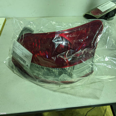2013 Toyota Yaris Right Taillight
