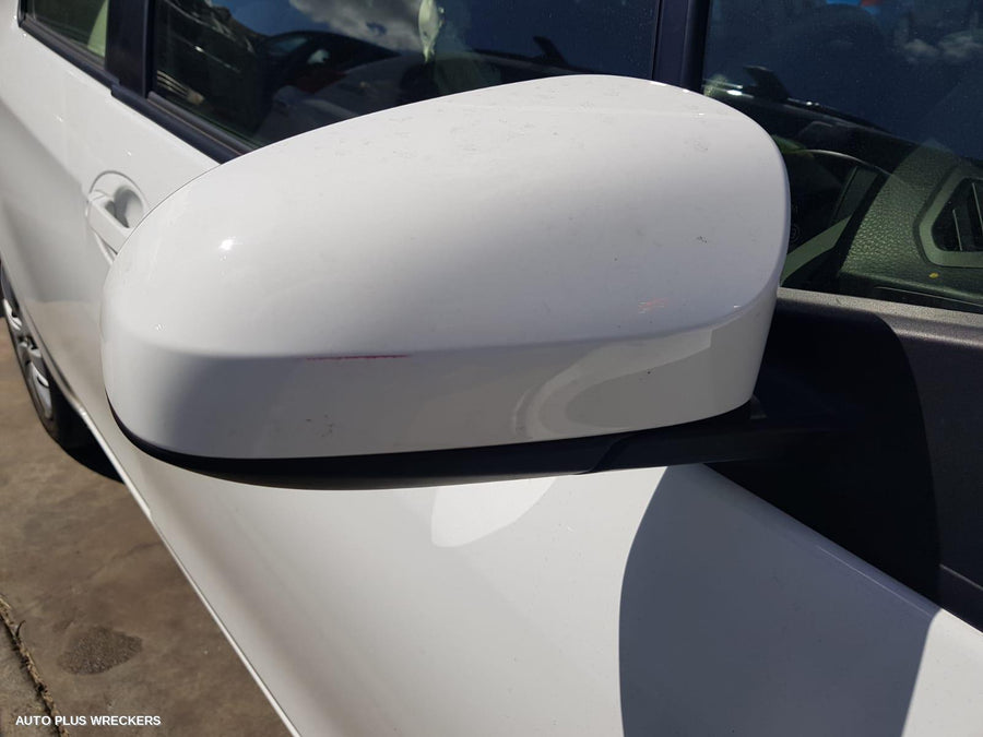 2015 Toyota Yaris Door Boot Gate Lock