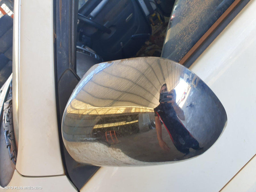 2004 Toyota Prado Left Rear Side Glass