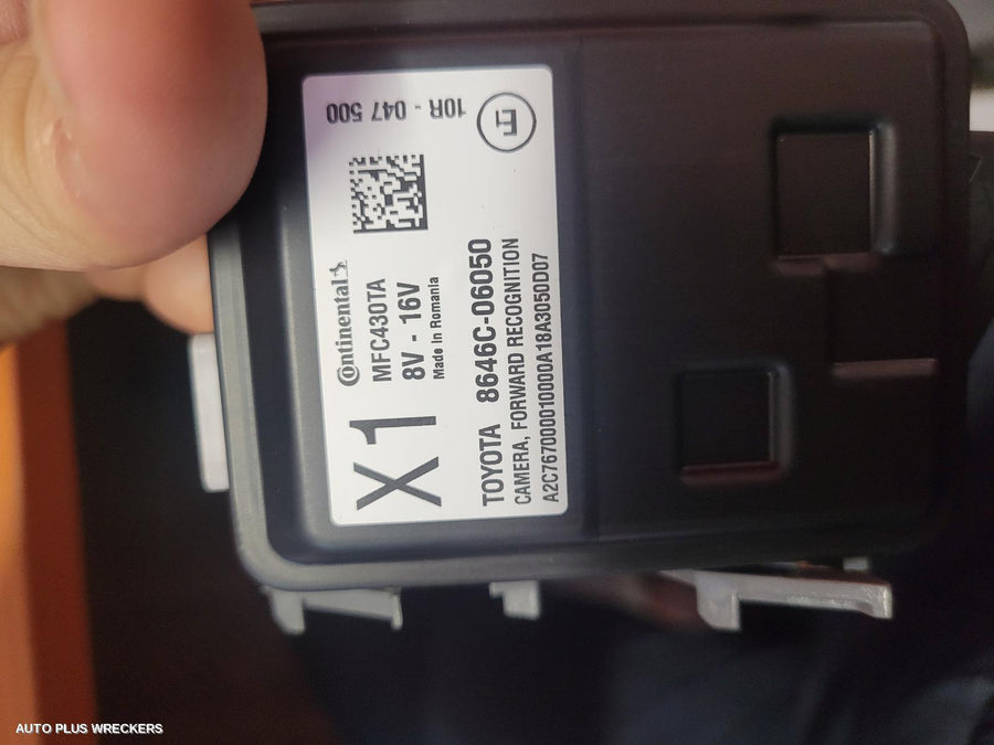 2017-2020 Toyota Camry Reverse Camera