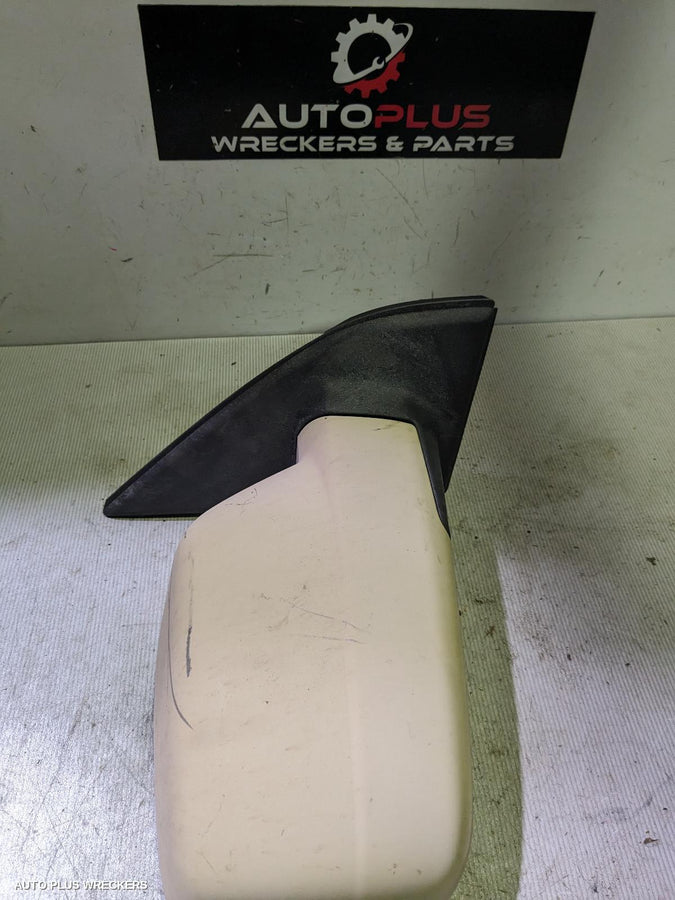 2001-2007 Nissan Xtrail Right Door Mirror