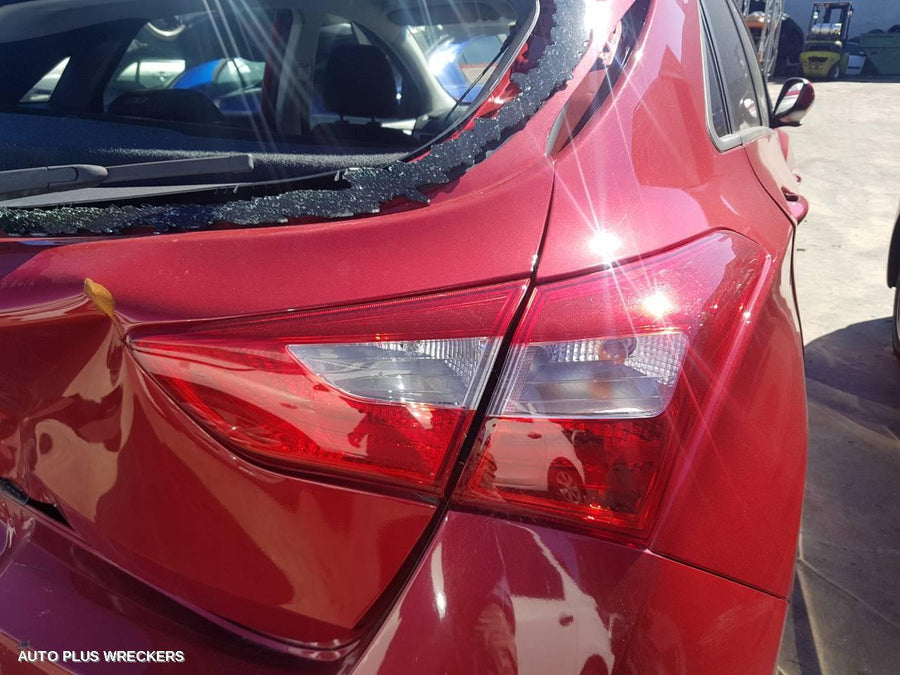 2015 Hyundai I30 Sunvisor