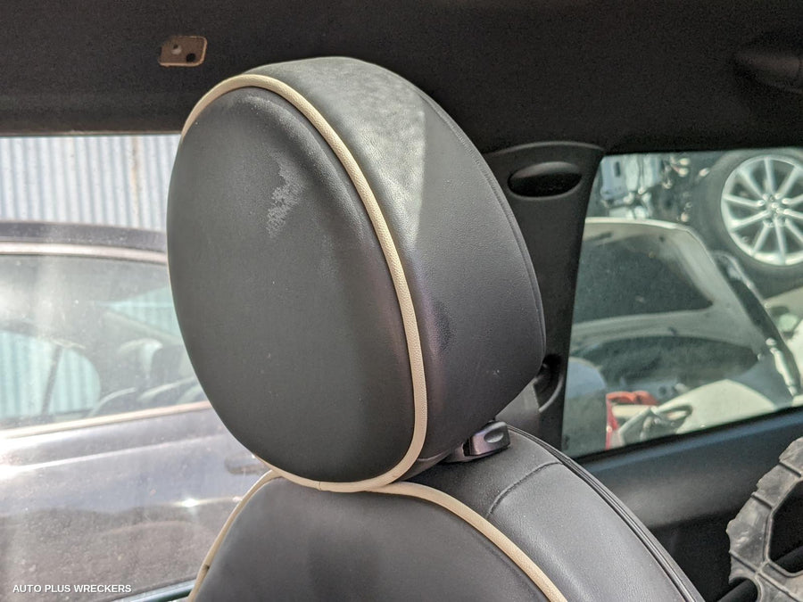 2008 Mini Cooper Left Taillight