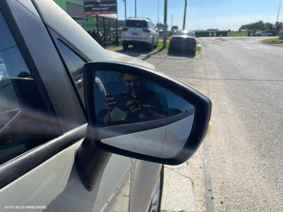 2015 Ford Ecosport Right Rear Door Sliding