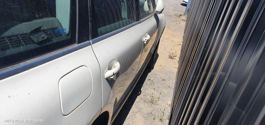 2004 Volkswagen Touareg Bonnet