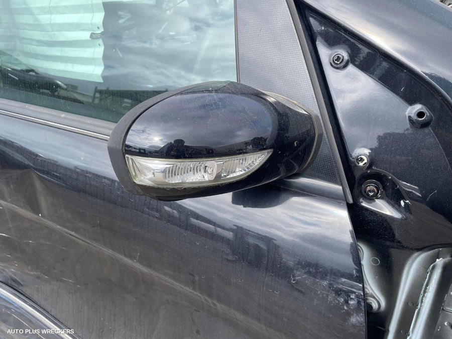 2007 MERCEDES B CLASS LEFT REAR DOOR SLIDING