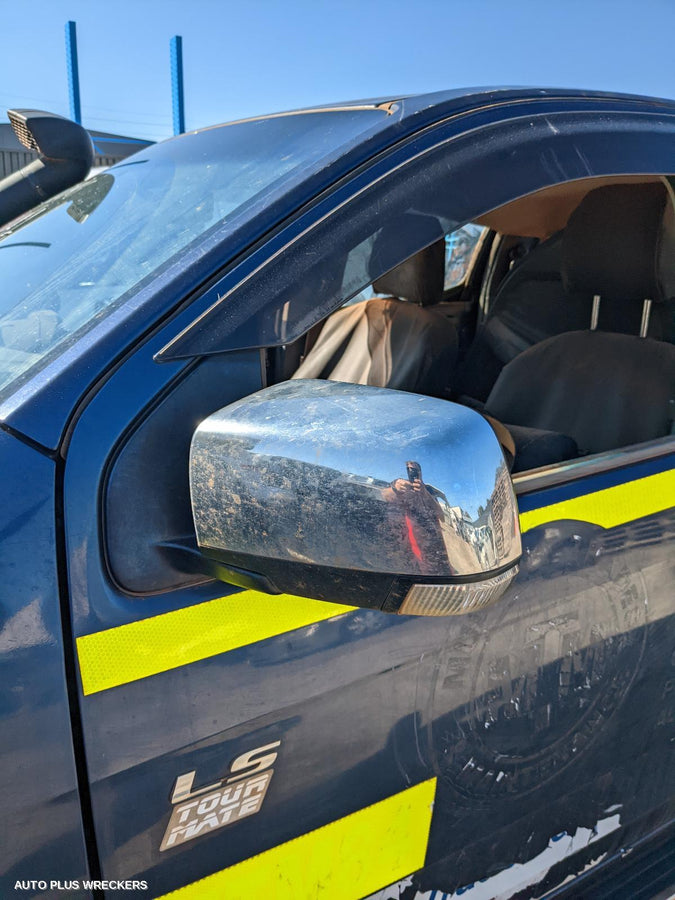 2017 Isuzu Dmax Axle