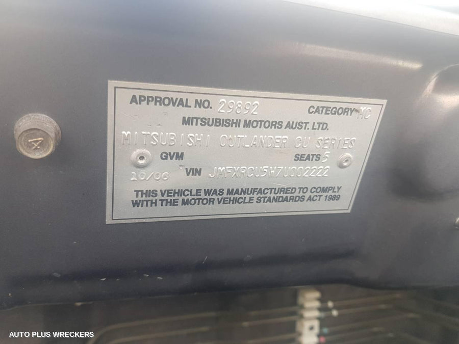 2002-2006 Mitsubishi Outlander Sunvisor