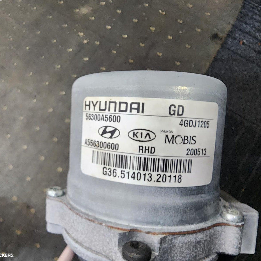 2013 Hyundai I30 Column