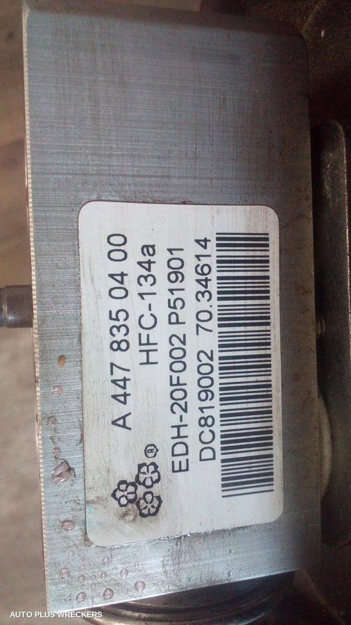 2017 Mercedes Vito Heater Core Box