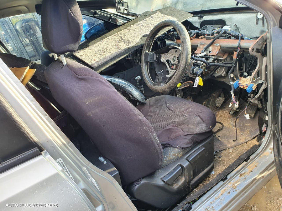 2007-2014 Nissan Dualis Left Rear Door Window