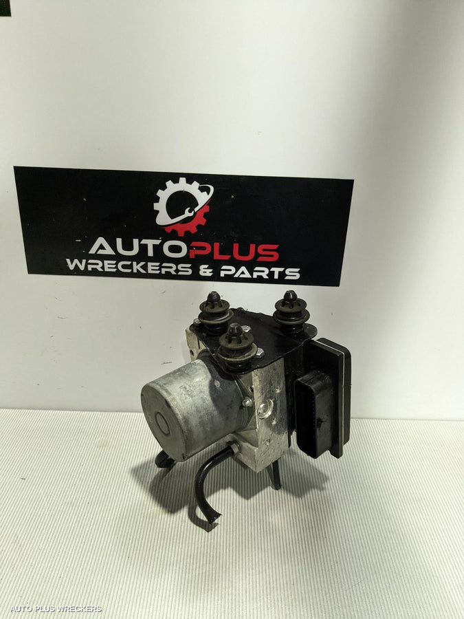 2013 Audi Q5 Abs Pump Modulator