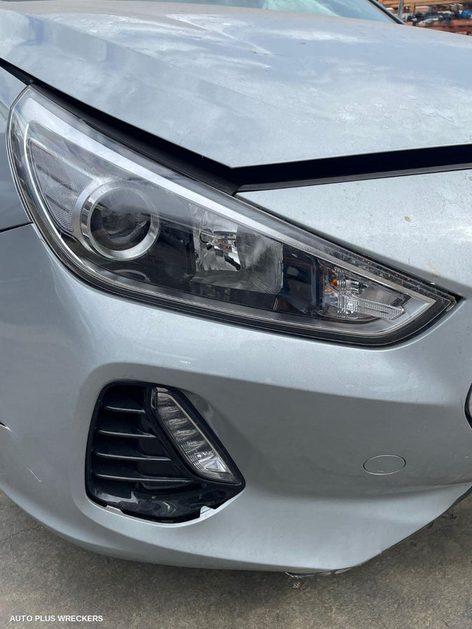 2019 Hyundai I30 Console