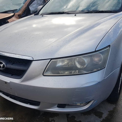 2005 Hyundai Sonata Right Headlamp