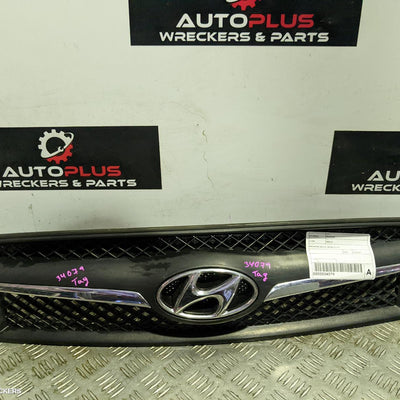2009 Hyundai Tucson Grille