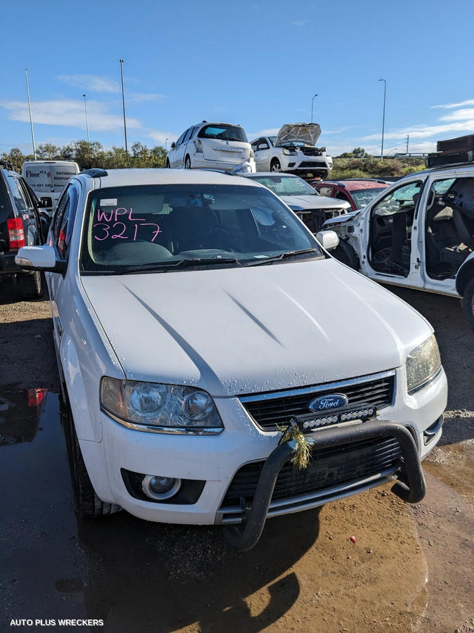 2010 Ford Territory Right Rear Door Window