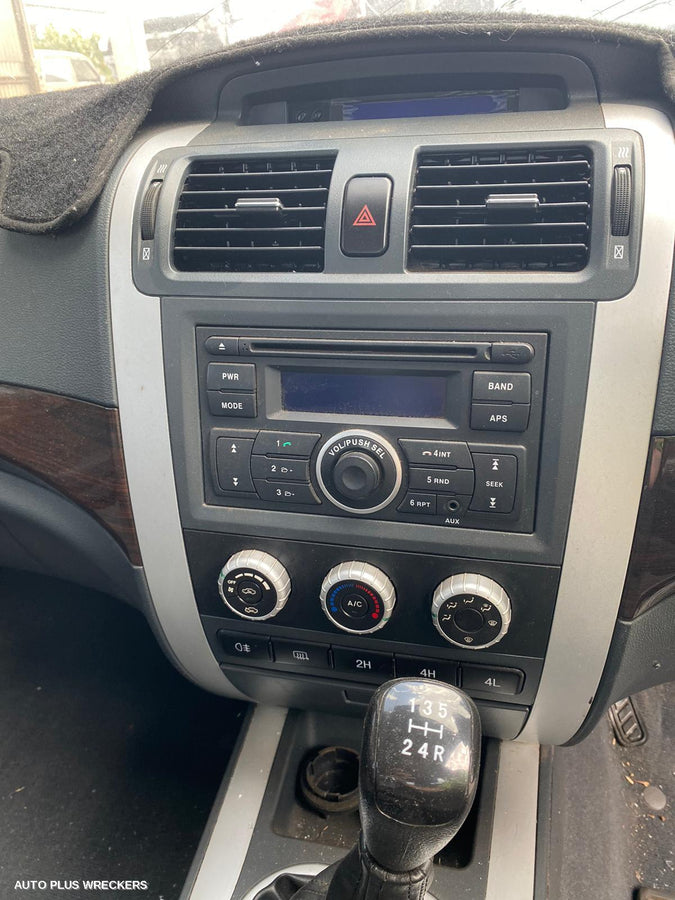 2013 Foton Tunland Right Guard Liner