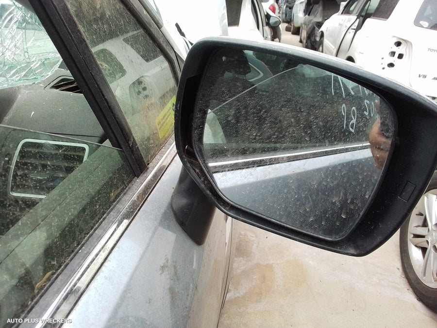 2017 Subaru Forester Left Front Door Window