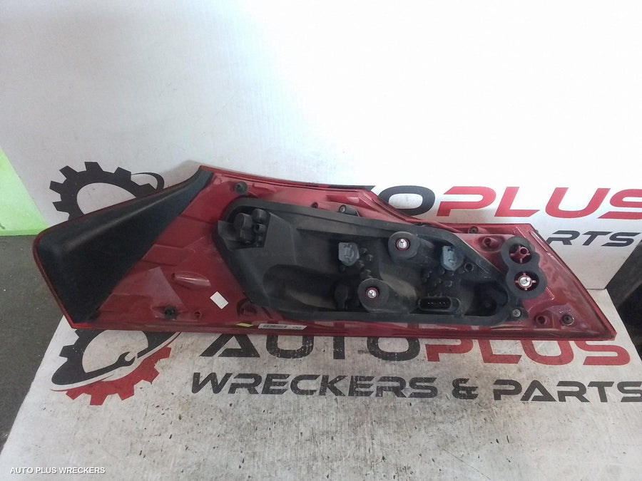 2012-2013 Opel Insignia Right Taillight