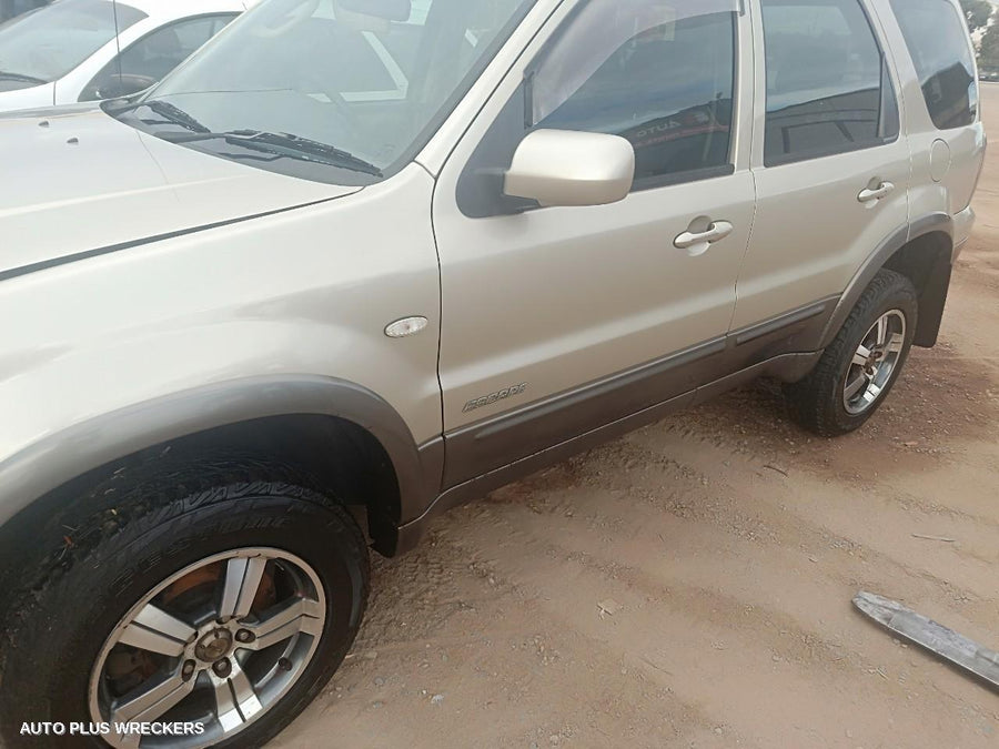 2006 Ford Escape Left Front Door