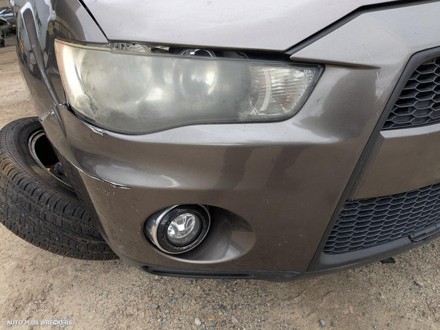 2011 Mitsubishi Outlander Right Rear Side Glass